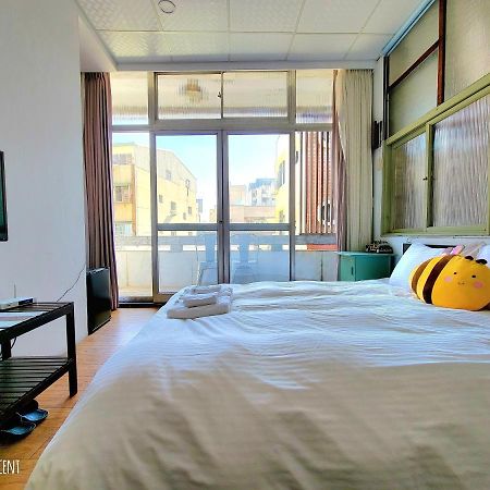 Honey House Tainan Bed & Breakfast Ngoại thất bức ảnh