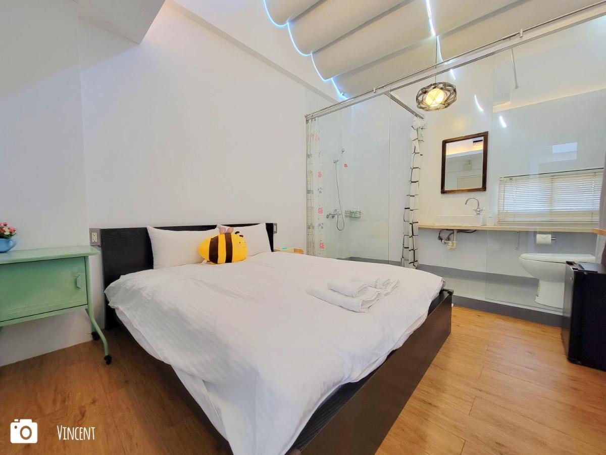 Honey House Tainan Bed & Breakfast Ngoại thất bức ảnh