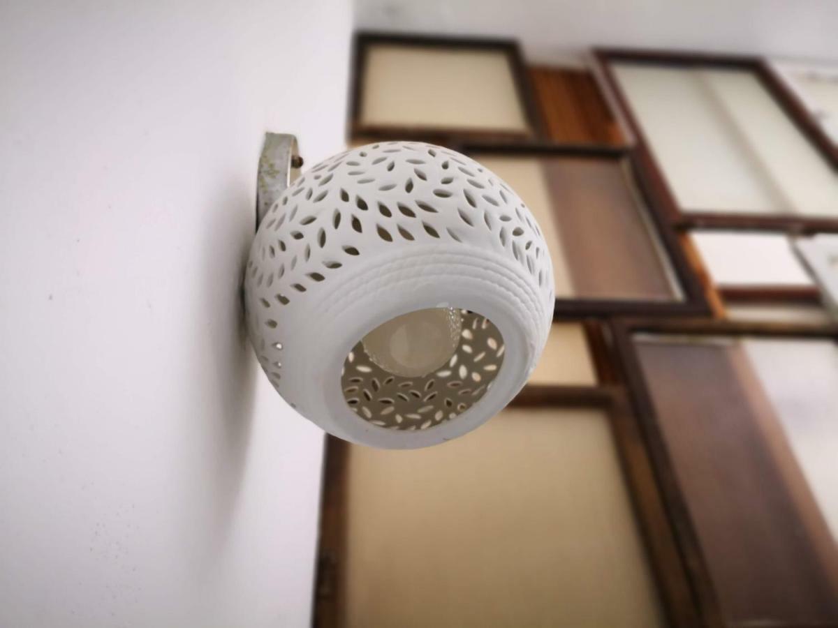 Honey House Tainan Bed & Breakfast Ngoại thất bức ảnh