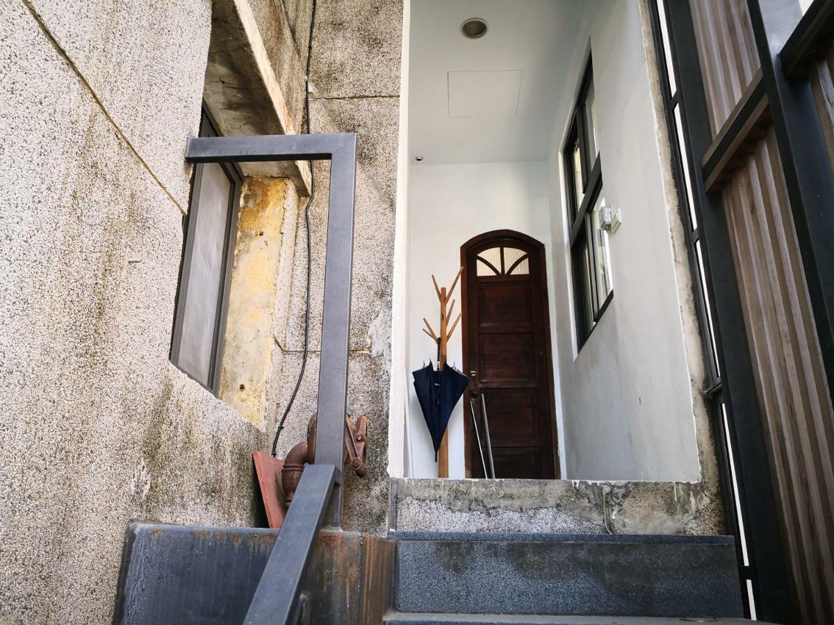 Honey House Tainan Bed & Breakfast Ngoại thất bức ảnh