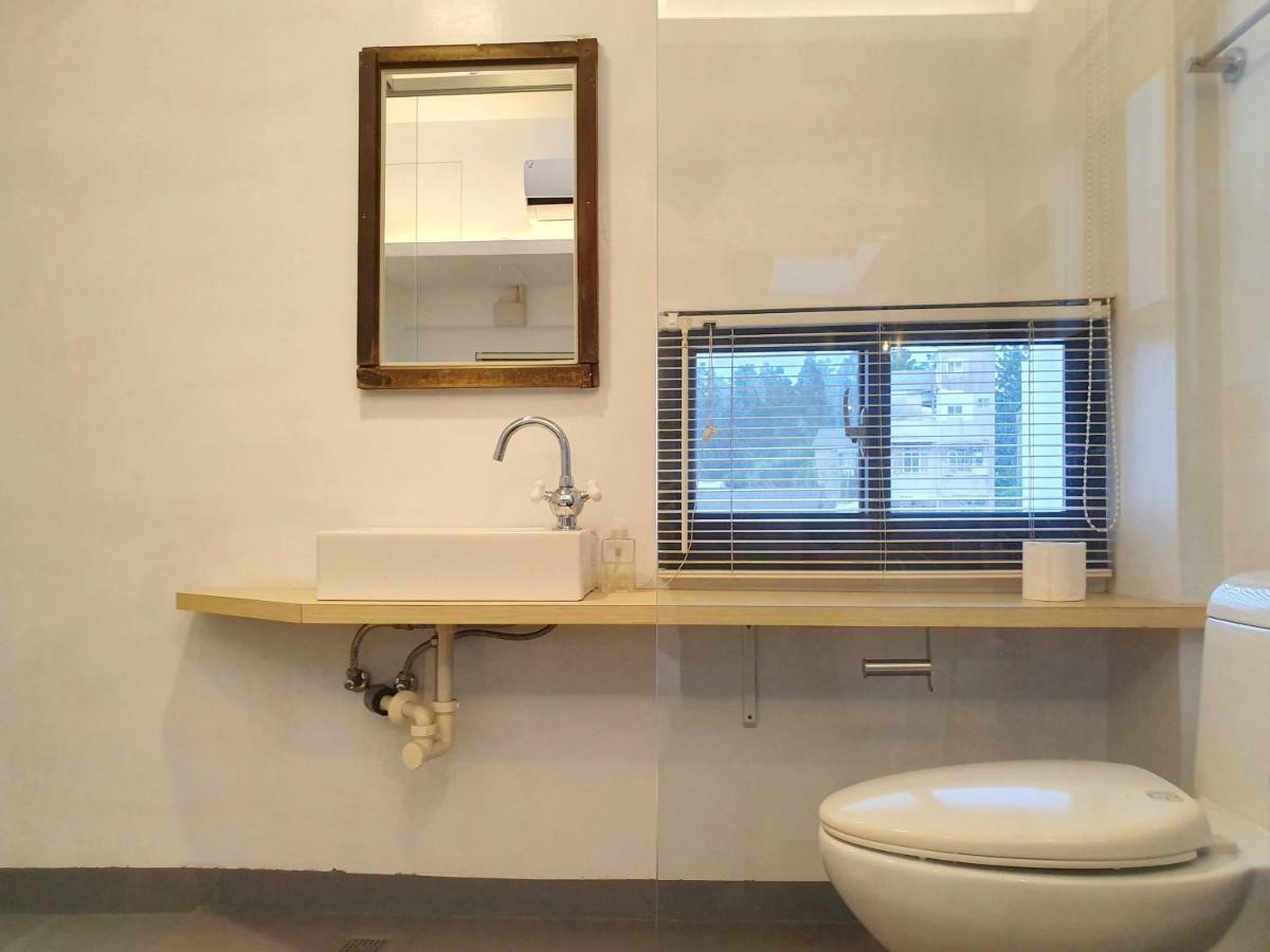 Honey House Tainan Bed & Breakfast Ngoại thất bức ảnh