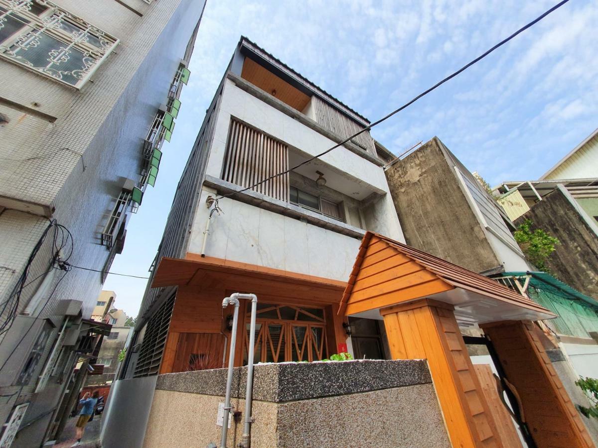 Honey House Tainan Bed & Breakfast Ngoại thất bức ảnh