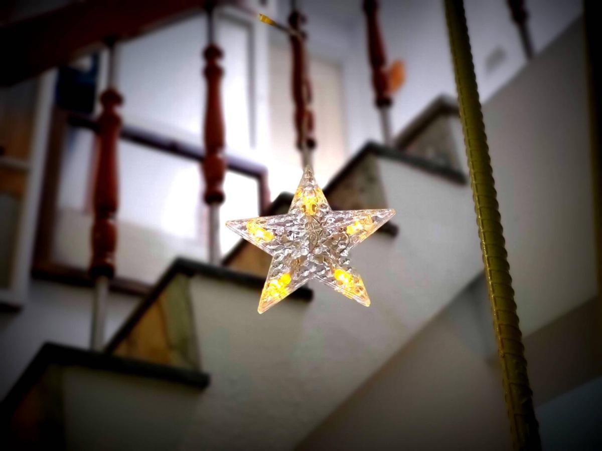 Honey House Tainan Bed & Breakfast Ngoại thất bức ảnh